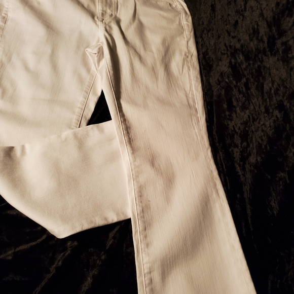 💄NWT Women's Apt. 9® Tummy Control Midrise Bootcut Jeans - Picture 5 of 10